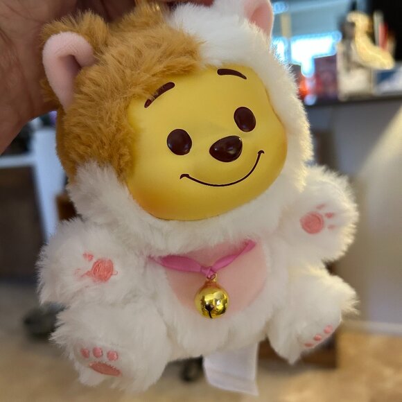 Disney Miniso Winnie-the-Pooh cat - Picture 4 of 4